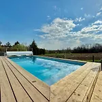 Maison Des Chênes 64 - Entire House With Heated Pool&spa