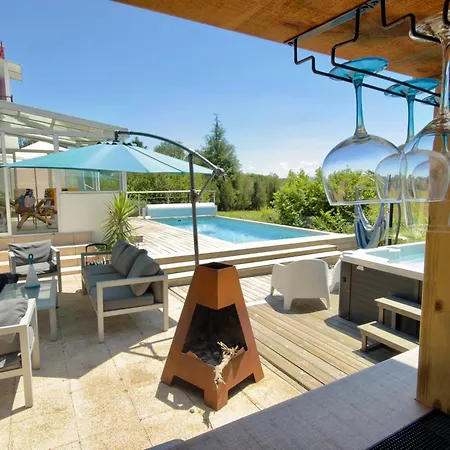 Maison Des Chenes 64 - Entire House With Heated Pool & فيلة