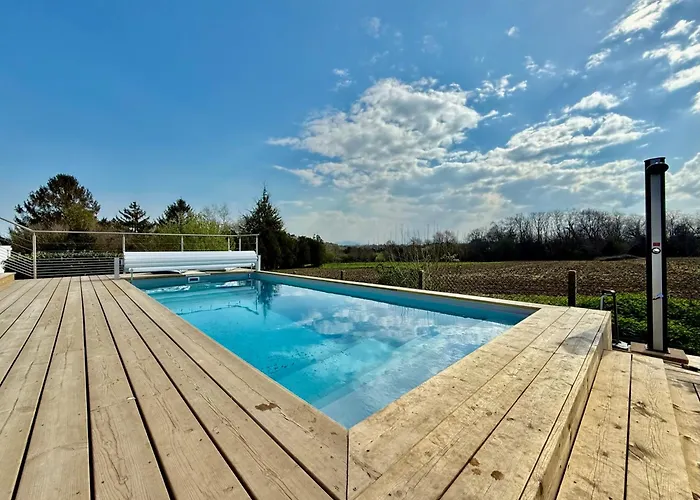 Maison Des Chenes 64 - Entire House With Heated Pool &