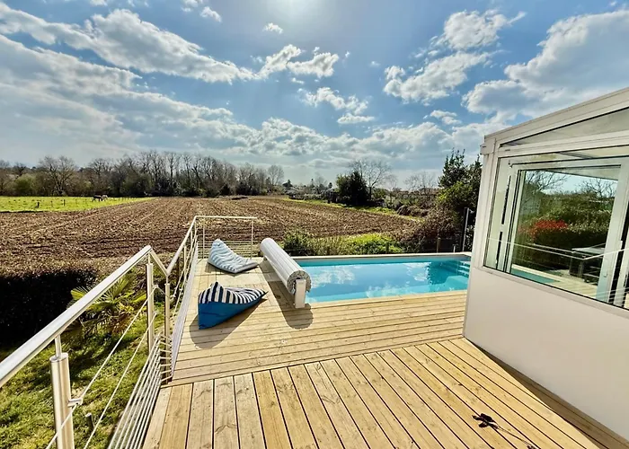 Maison Des Chenes 64 - Entire House With Heated Pool & *