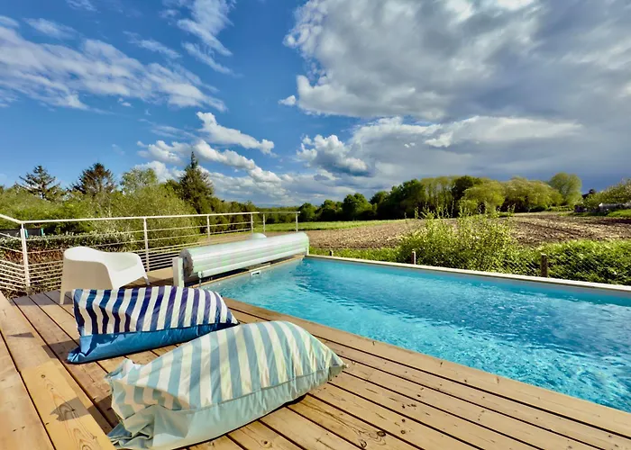 Villa Maison Des Chenes 64 - Entire House With Heated Pool & Boucau